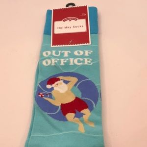 New Holiday Time Christmas Socks - Out of Office Santa on Pool Float - Size 6-12